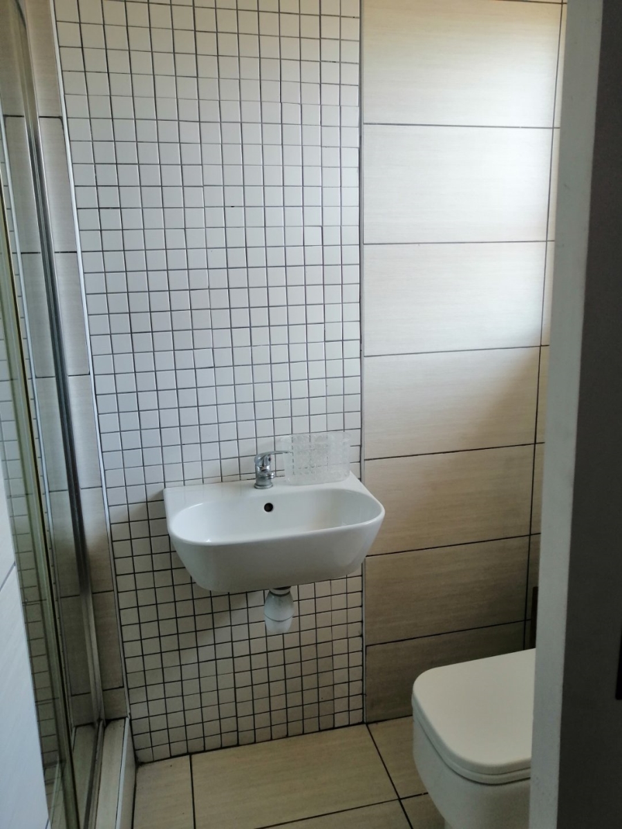 To Let 3 Bedroom Property for Rent in Kwamagxaki Eastern Cape